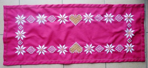 11.kl..Hardanger.Sternen, magenta.101-143cm-Bild 20180208.Foto-P1020868